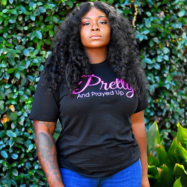 Pretty And Prayed Up Signature Tee- Black/PINK